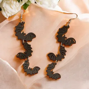Cute‎ 3 Black Bat Design Long Dangle Earrings Cute Party Style Acrylic Halloween thumbnail 7