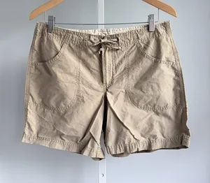 Columbia Womens Khaki Hiking Shorts Drawstring Outdoor Sz 8 thumbnail 1