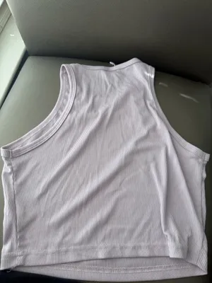 Purple tank Size M thumbnail 4