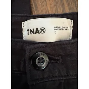 Tna Aritzia Strobel Cargo Pants Black Wide Leg Cinch Women’s Size 6 thumbnail 11