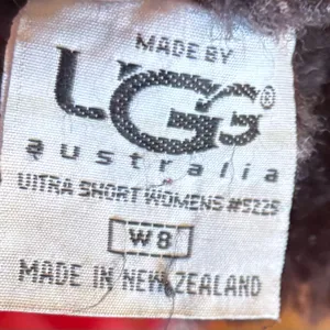 UGG Ultra Short women Boots thumbnail 11