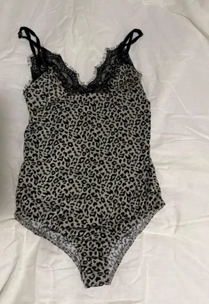 POL Body Suit thumbnail 1