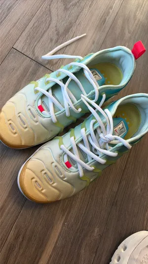 VaporMax Nike Air Plus thumbnail 1