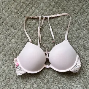 La Senza Bra Light Pink Front Clasp Adjustable Strap Racer Back Underwire 32 C thumbnail 1