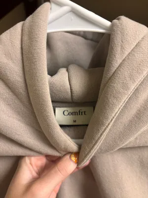 Travel Essential Comfrt Hoodie thumbnail 3