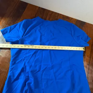 Dickies Xtreme Stretch Royal Blue V-Neck Scrub Top XL 82851 Womens thumbnail 3