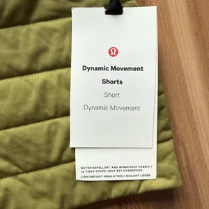 NWT Lululemon Dynamic Movement Short 5" - size 6 thumbnail 3