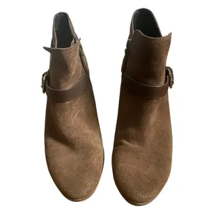 Cole Haan Hayes Brown Booties sz‎ 7 Buckle Heeled Suede Work Going Out Round Toe thumbnail 5