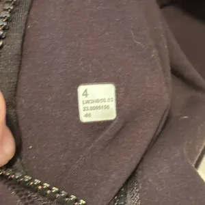 Lululemon Women's Define Black Jacket thumbnail 3