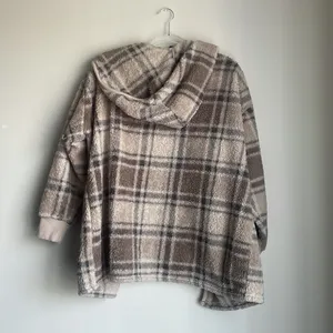 UGG Koolaburra Plaid Sherpa Cardigan thumbnail 4