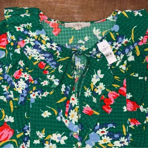 NEW Loft Ann Taylor Floral Bouquet Ruffle Tie-Neck Jacquard Long Sleeve Blouse thumbnail 3