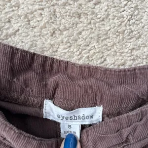 Eyeshadow Brown Pleated Skirt thumbnail 4