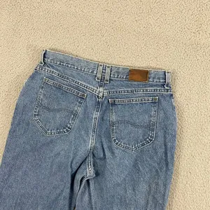 Vintage Lee Mom Jeans Women 14 Blue Medium Wash High Rise Tapered Leg Denim thumbnail 5