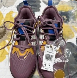 WAdidas BYW Select Basketball Shoes Purple Yellow Mens 6 Womens 7 IE9304 thumbnail 1