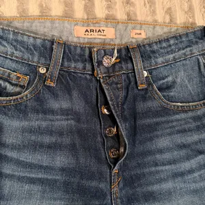 Ariat Real Denim High Rise‎ Straight Leg Distressed Patchwork Jeans Blue 25R thumbnail 9