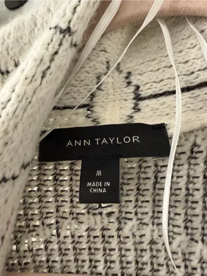Ann Taylor Cream Open-Front Geometric Knit Cardigan thumbnail 2