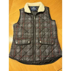 British Khaki Quilted Plaid Vest Sherpa Collar Black Gray Red‎ Women Small thumbnail 2