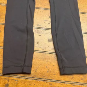 Lululemon Align High Rise Black Cropped Leggings Yoga Athleisure Women‎ thumbnail 2