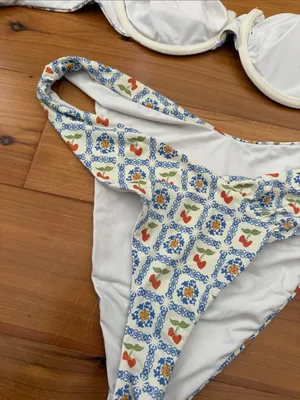 Dippin daisy’s Roma Top and Bottom bikini set in Palermo Women’s thumbnail 14