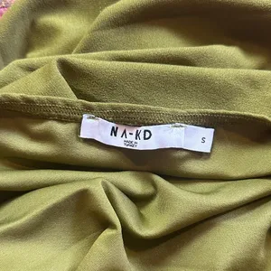 Na-Kd Green Ruched Strapless Tube Top Blouse thumbnail 2