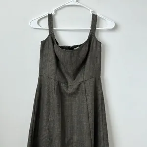 Reformation Stratford Wool Blend Midi Dress in Black Check Size: 4 thumbnail 5
