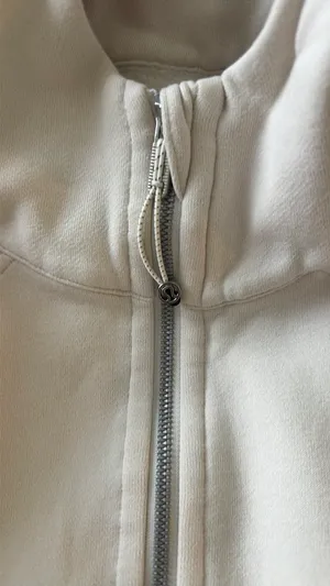 Lululemon Scuba Half-Zip Hoodie thumbnail 4