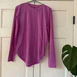 Lou & Grey Purple Cozy Long Sleeve Shirt Purple Oversized Curved Hem‎ Athleisure thumbnail 2