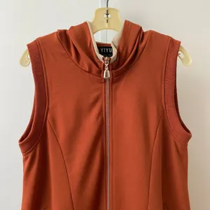 YIYU Size M Burnt Orange Sleeveless Zip Up Hooded Vest Dr‎ Seuss Graphic Print thumbnail 2