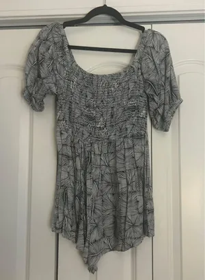 Billabong romper  thumbnail 1