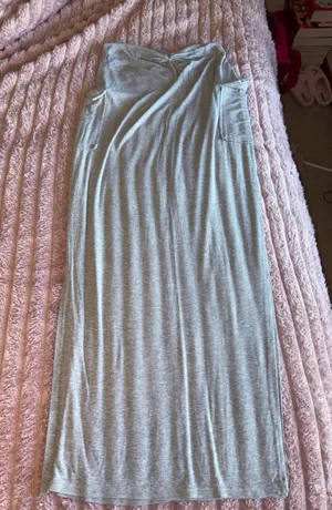 SHEIN Light Gray Maxi Skirt with Pockets Size M thumbnail 1