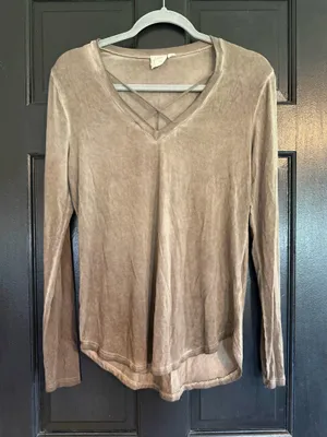 White Crow long sleeve thumbnail 1