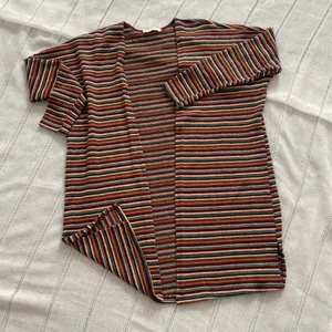 Rokoko long multicolored cardigan. thumbnail 2