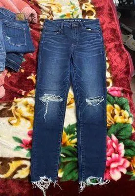 Aejeans thumbnail 1