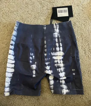 Shorts thumbnail 1