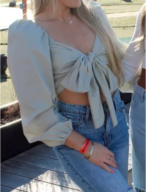 American Threads Green top thumbnail 1