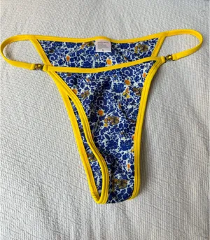 Strawberry Milk Mob Bikini Bottom Blue Size L thumbnail 1