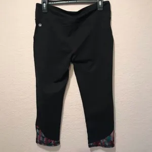 *30off3*‎ 
NWOT. Fabletics black yoga/workout pants thumbnail 5