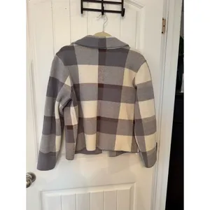 Gray Plaid Shacket Jacket Size L thumbnail 2