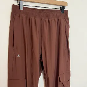 Balance Athletica - Swift Cargo Jogger Pants Athletic Training Walking Outdoors thumbnail 4