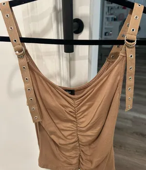 Urban Outfitters Top thumbnail 1