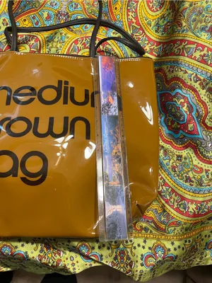 Bag Glossy Tan Tote thumbnail 6