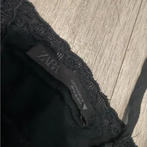 Zara Black Lace Camisole Top thumbnail 2