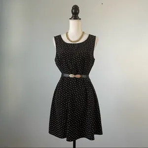 FOREVER 21 | Geometric Shapes Fit & Flare Sleeveless Dress Sz L thumbnail 2