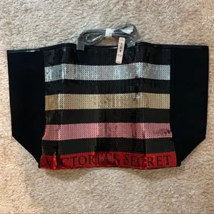Victoria's Secret 💗 sequin carryall NWT tote thumbnail 2