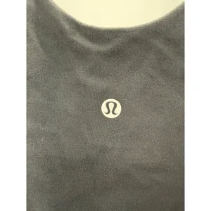 Lululemon Align Tank Top Womens 8 Black‎ Nulu Cropped V Neck Shelf Bra Yoga Gym thumbnail 3