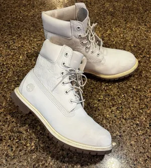Timberland Off-White embossed Leather Boots womens Sz 9.5 thumbnail 1
