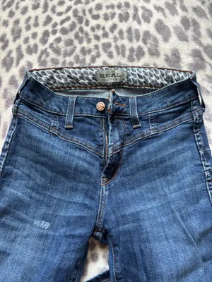 Ariat High-Rise Straight Jeans thumbnail 4