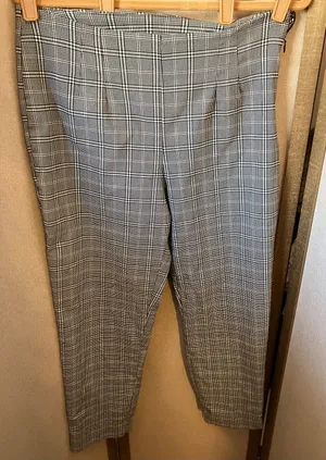 Time and Tru Black & White Plaid Slacks 16 thumbnail 1
