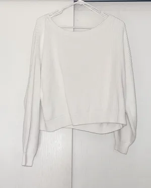 Off-The-Shoulder White Hollister Sweater thumbnail 1