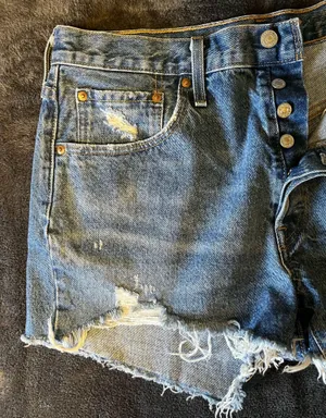 Levi’s 501 cut-off distressed button denim shorts 32 thumbnail 6